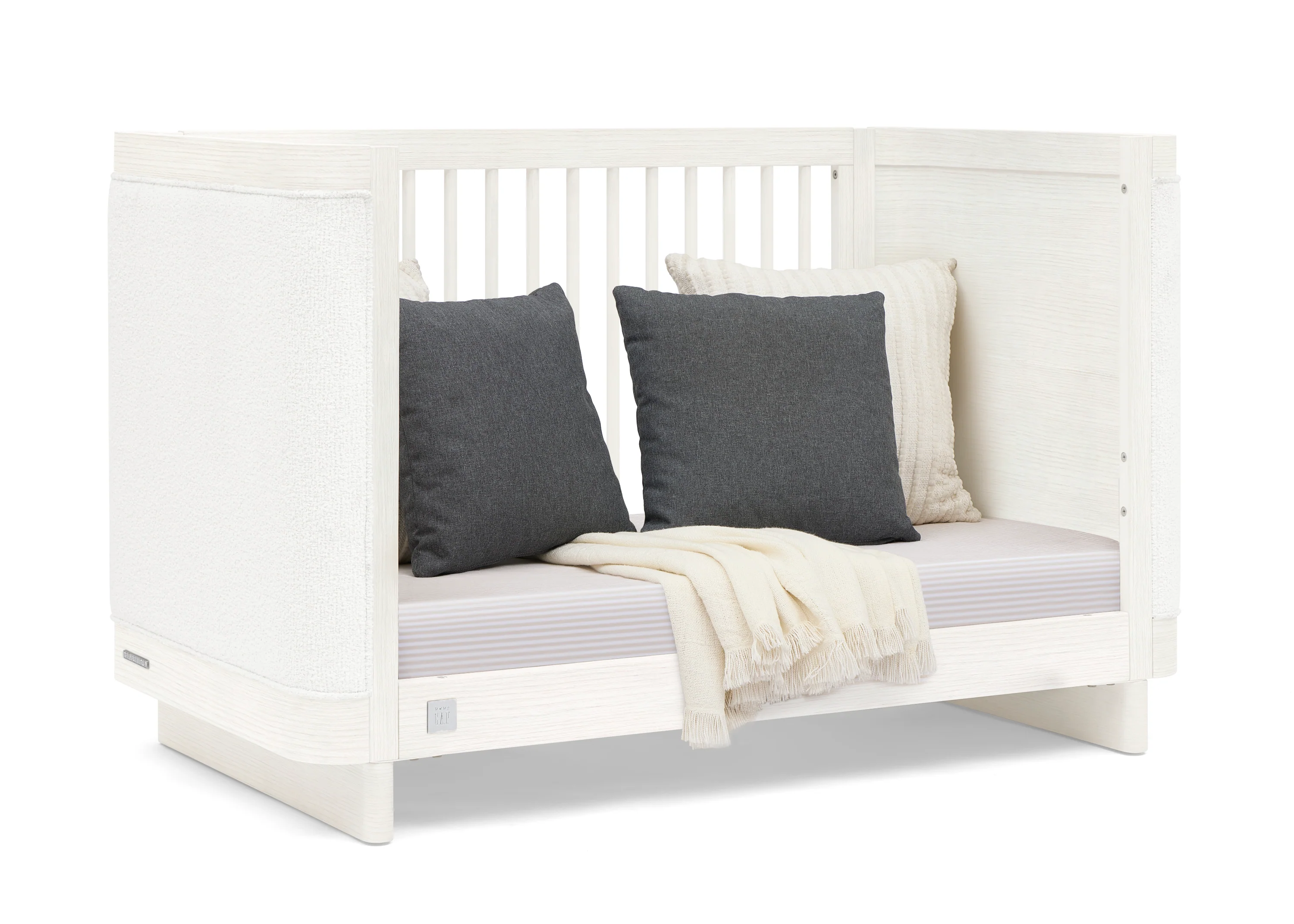 babyGap Callie 4-in-1 Upholstered Crib - Image 16