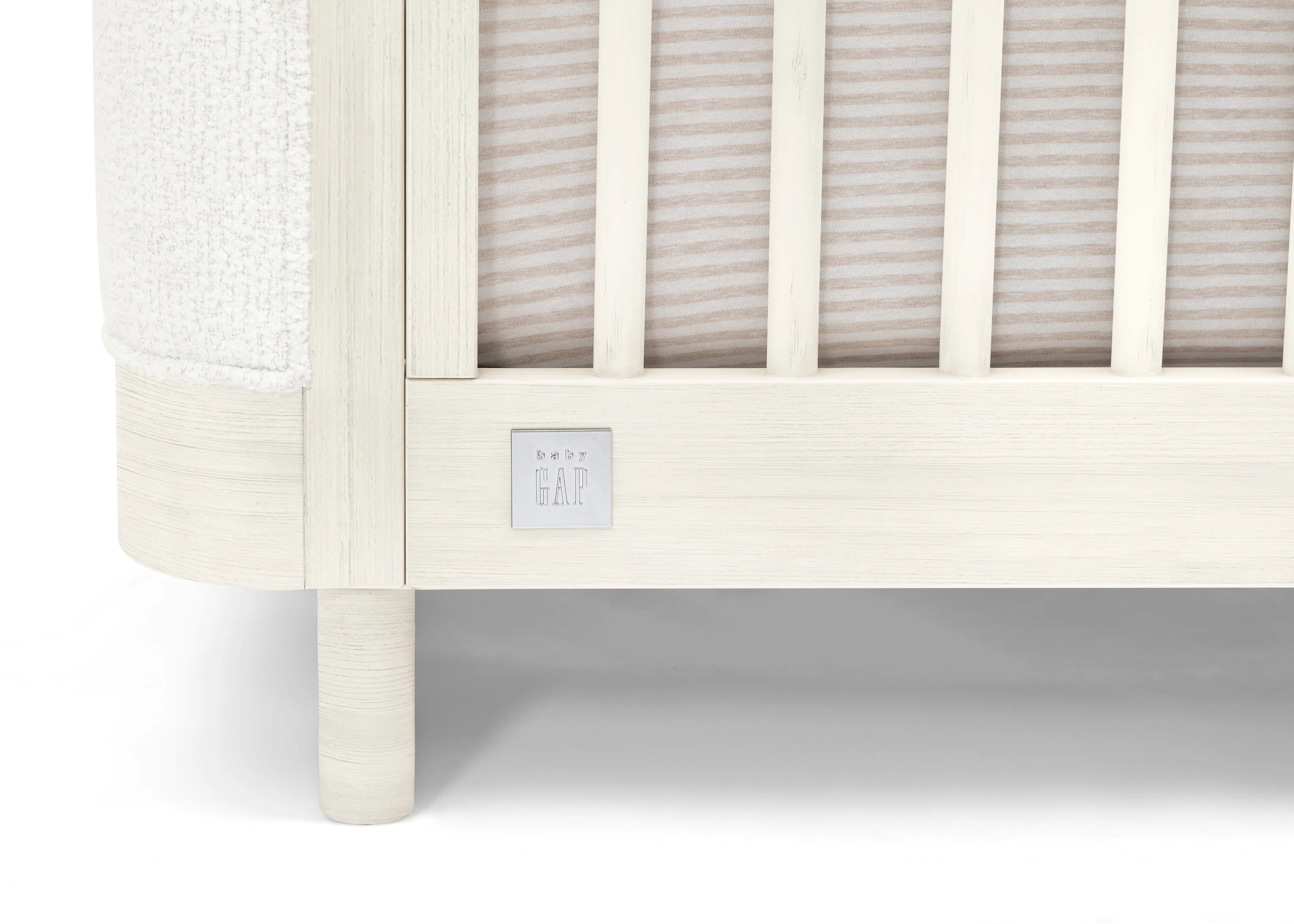 babyGap Callie 4-in-1 Upholstered Crib - Image 18