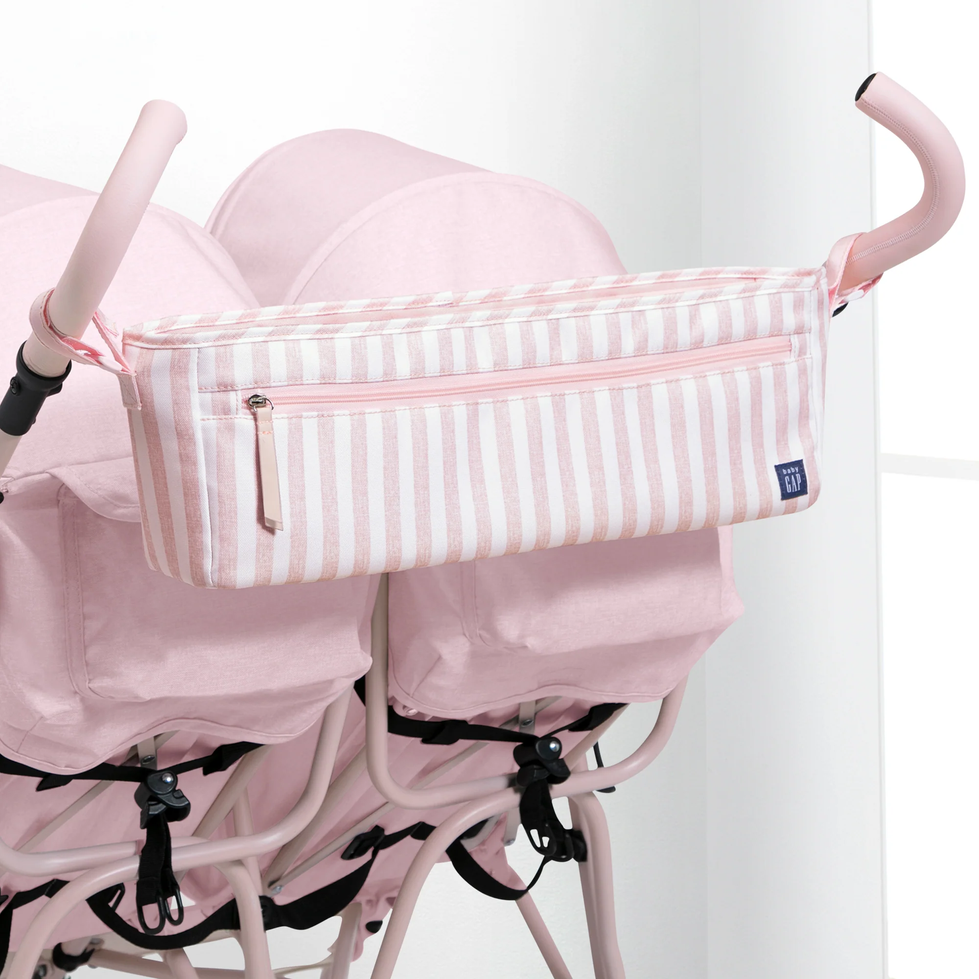 babyGap Classic Parent Organizer for Double Stroller - Image 8