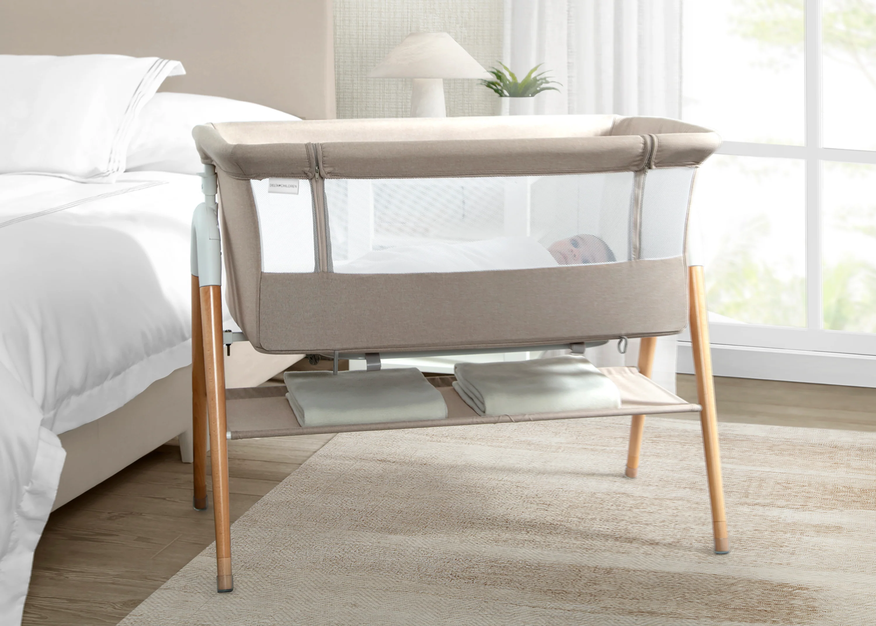 Bondi Adjustable Height Bedside Beechwood Bassinet - Image 9