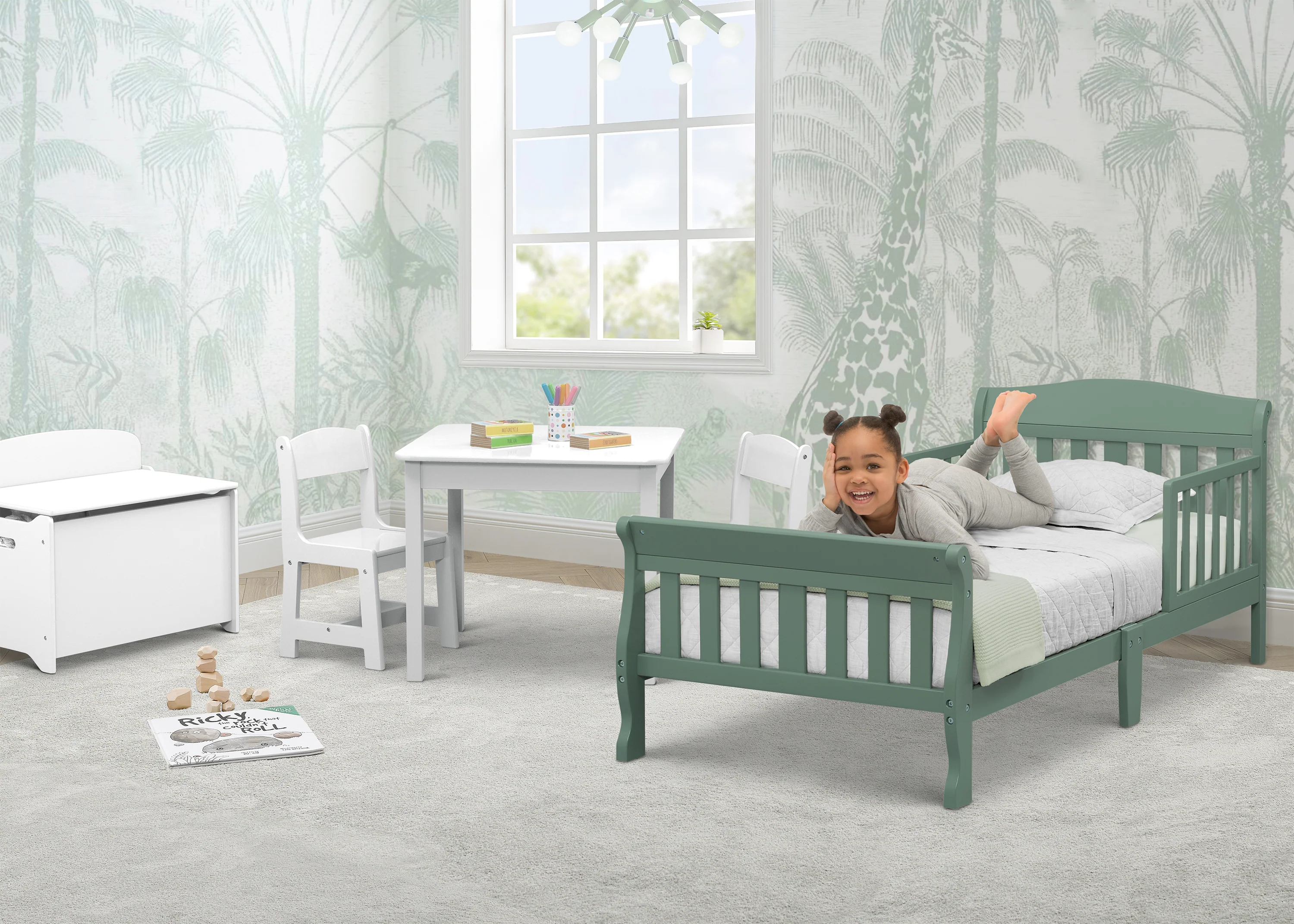 Canton Toddler Bed - Image 32