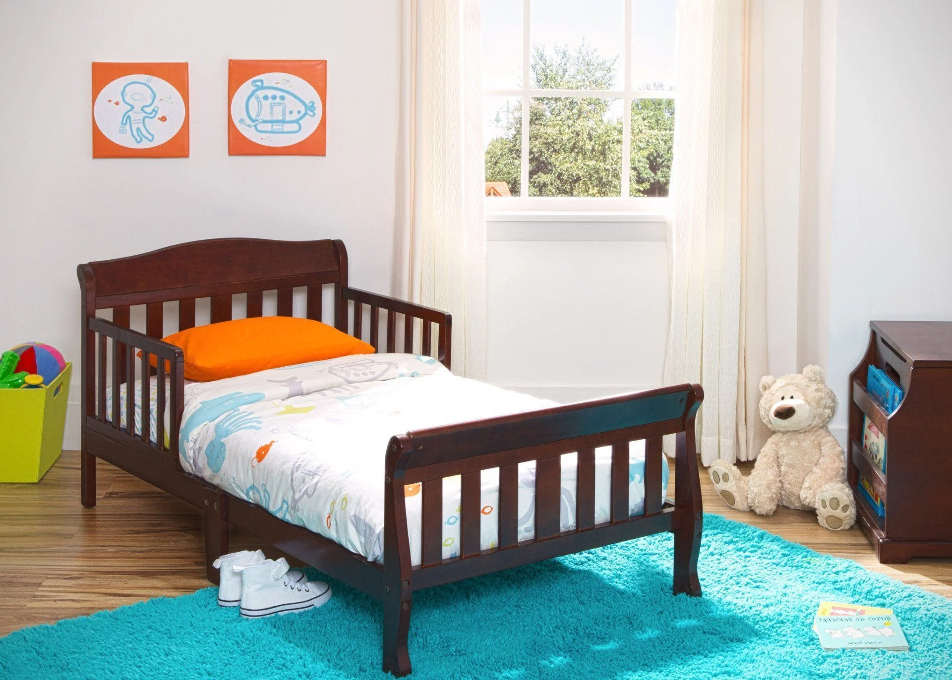 Canton Toddler Bed - Image 4