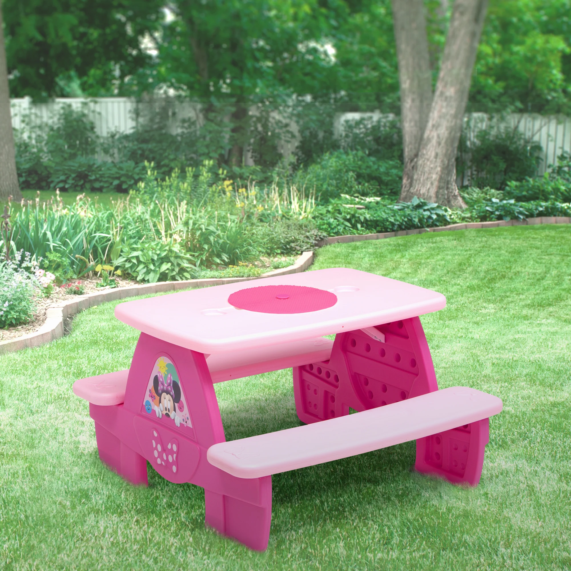 Minnie Mouse 4 Seat Activity Picnic Table with LEGO Compatible Tabletop - Image 5