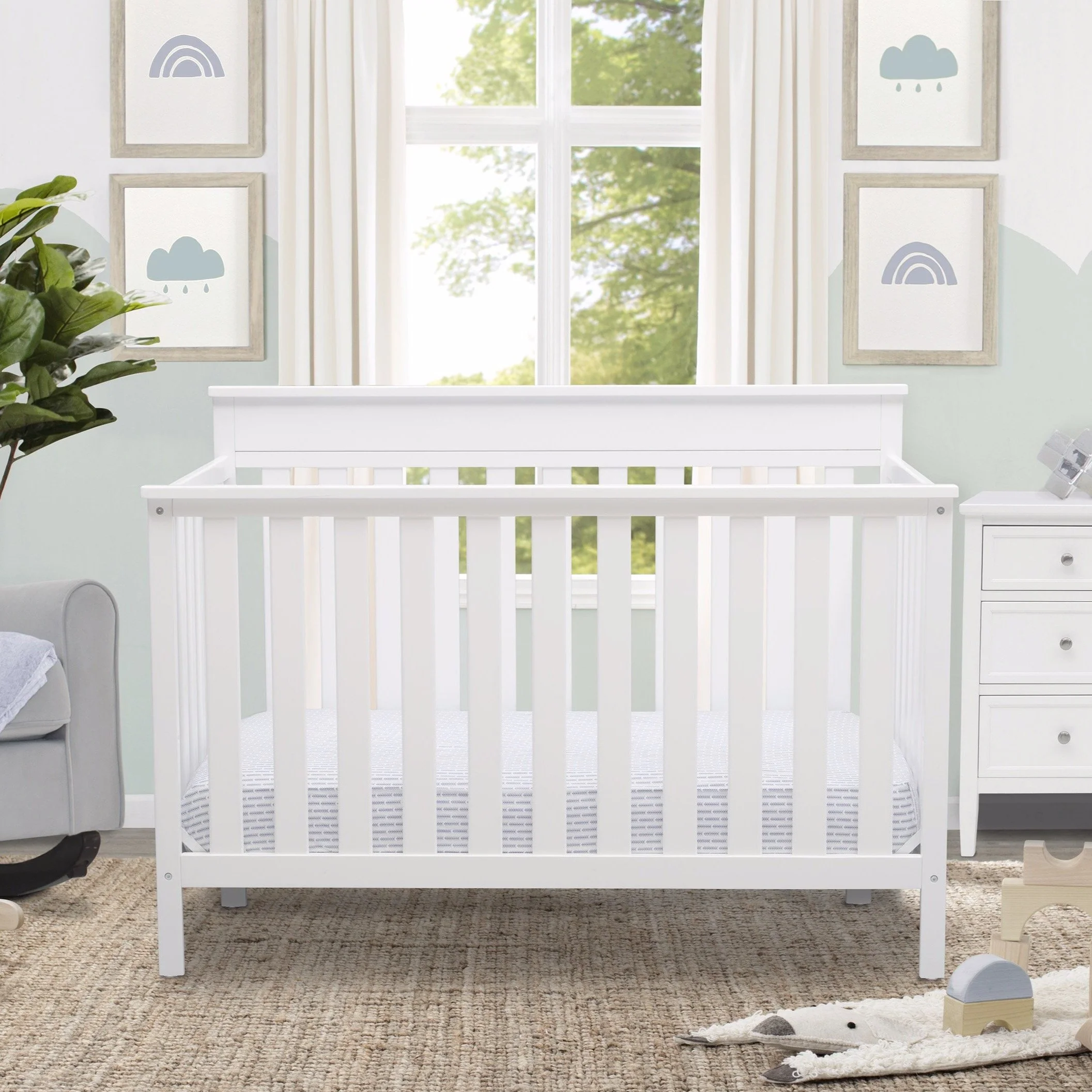 Kingswood 4-in-1 Convertible Baby Crib - Image 9