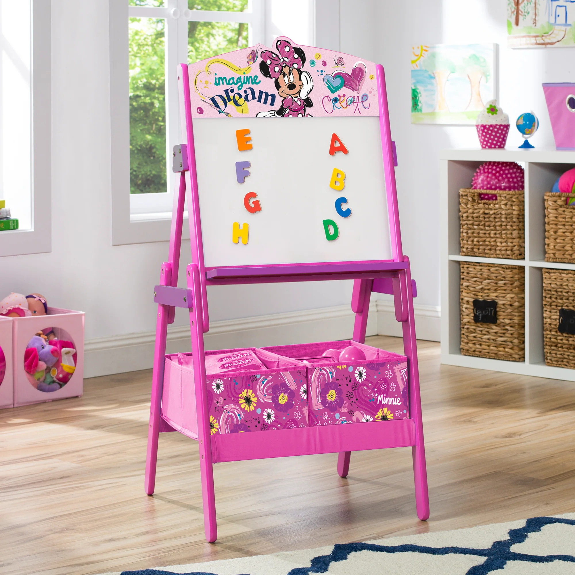 Minnie Mouse Wooden Activity Easel - Image 6