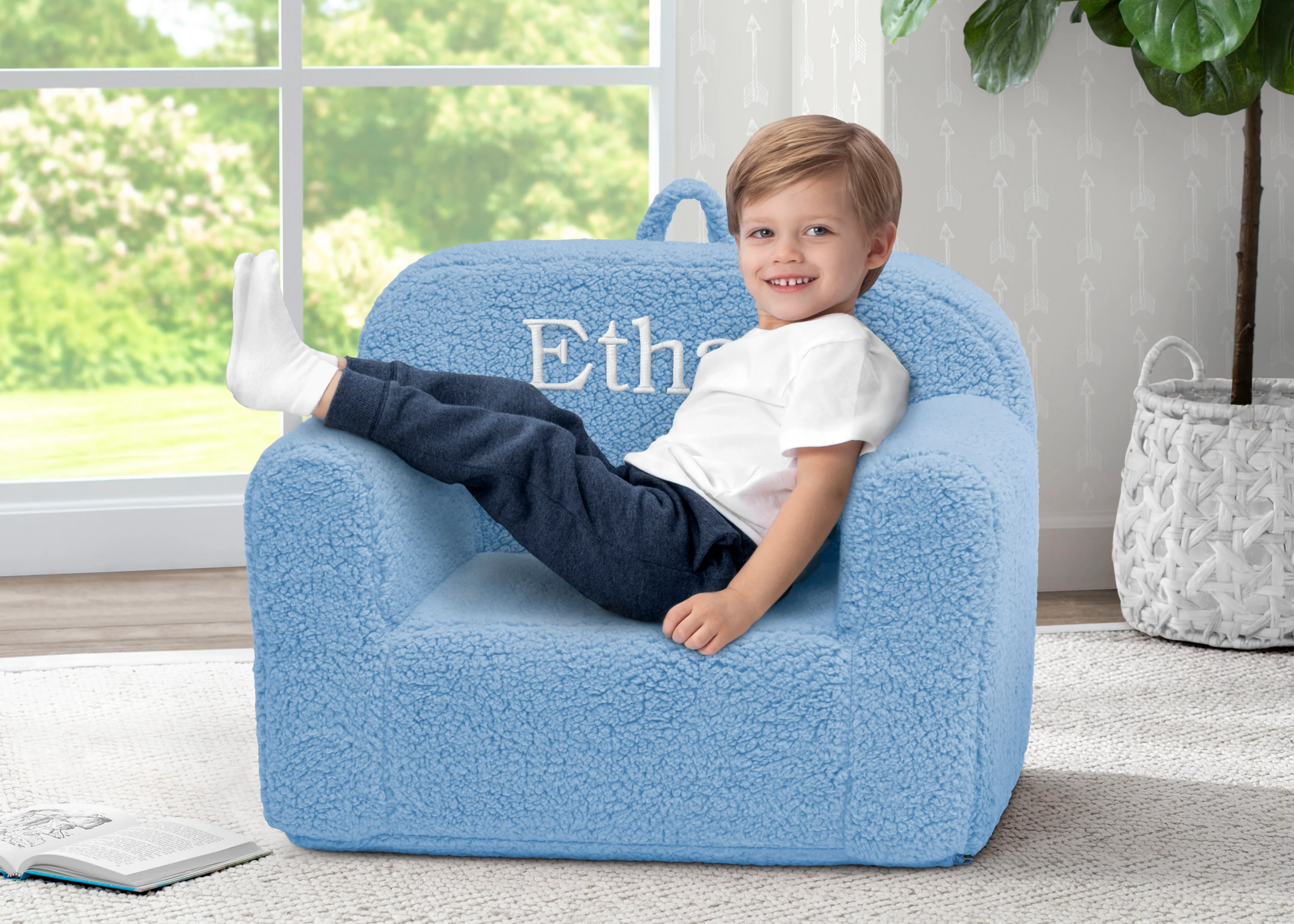 Personalized Cozee Sherpa Chair for Kids - Image 16